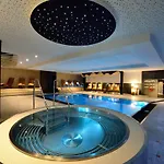 Montanie Otel 4*